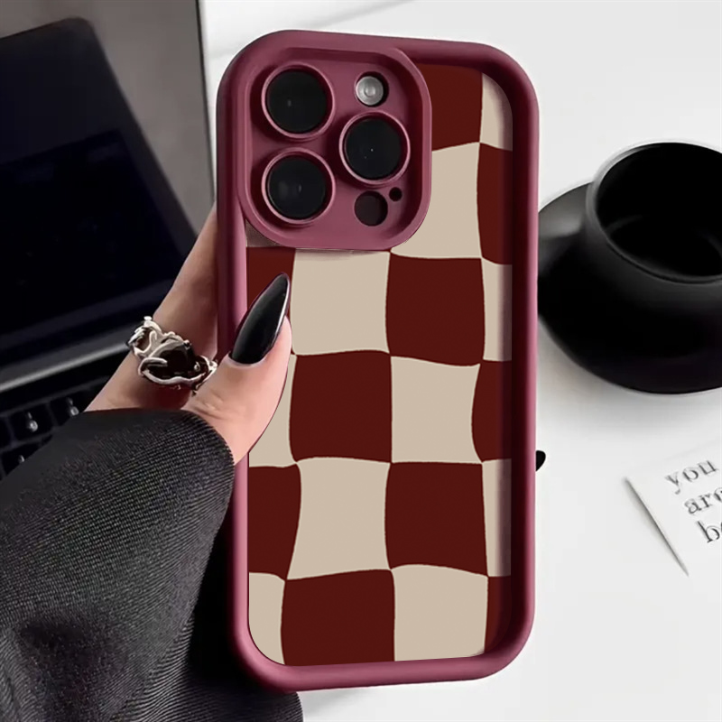 Wine & Beer Emporium - Wine Red Deform Grid Pattern Phone