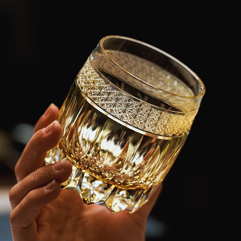 Hand Cut Warrior Armor Amber E - Wine To Beer To Liquor 评论和价格
